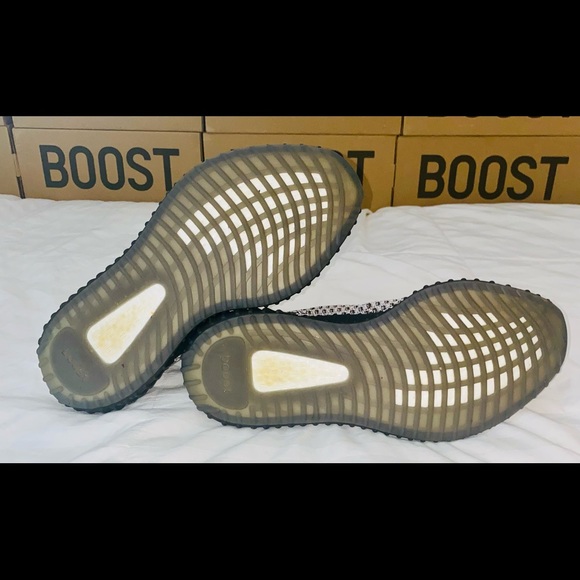 Yeezy 350 V2 Ash Stone (Mens size 12) - Picture 8 of 9